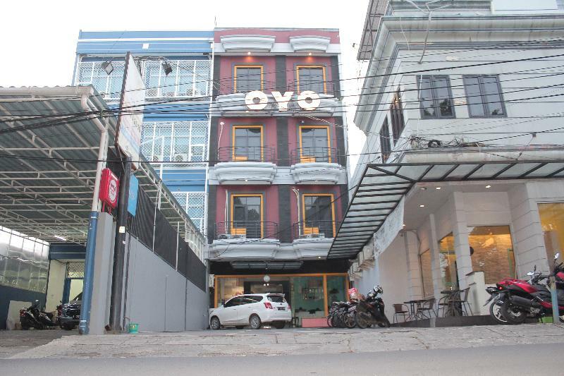 Oyo 119 Belvena Hotel Yakarta Exterior foto